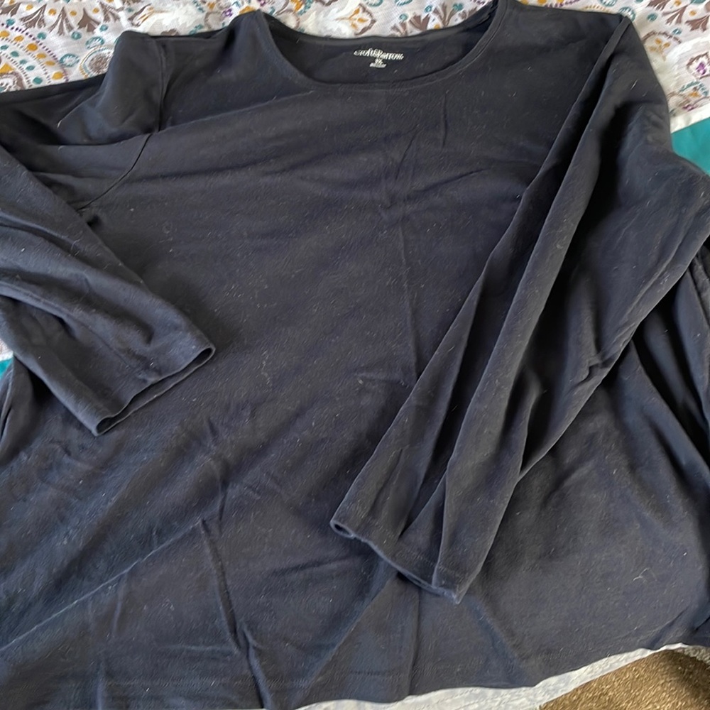 Croft & Barrow black long sleeve t-shirt